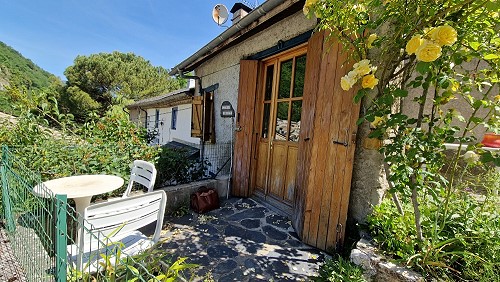 SAINTE COLOMBE SUR GUETTE